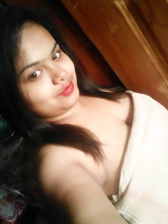 Unseen indian desi aunty mix nude pic