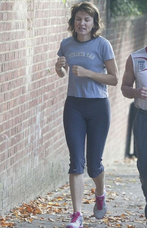 Fiona Bruce, British Celebrity, Leggings, Tight trousers