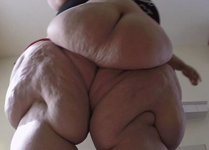 Supersized woman still supersexy!