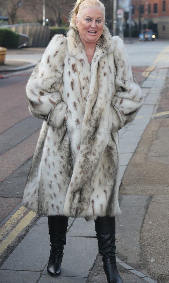Kim Woodburn