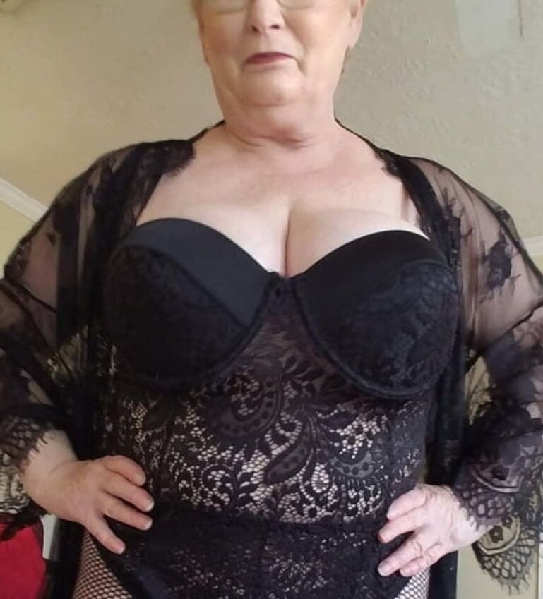 Amateur Granny