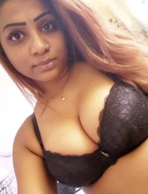 Desi milf slut saggy boobs big nipples and nose ring