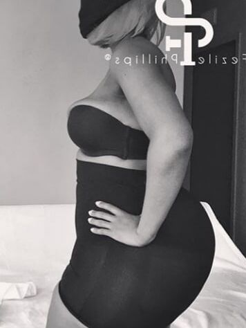 Sexy super wide slim thick mega booty bbw pear Fezile