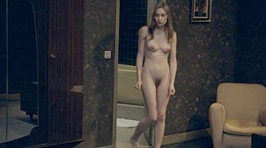 CECILE DE FRANCE NUDE