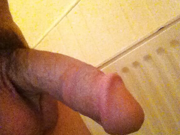Real Slutwife Looking for Truck Driver