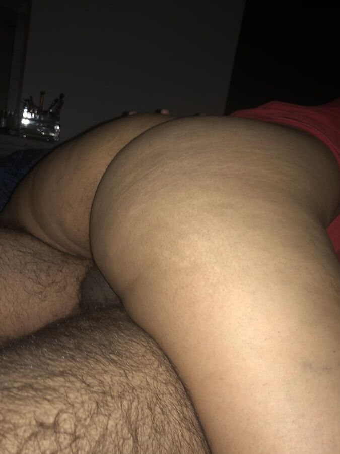 Indian wife loves getting her ass fingered