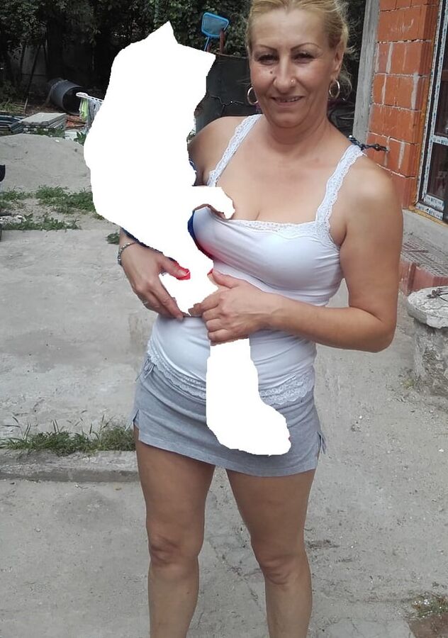 ROU ROMANIAN MILFS SEX BOMB ROMANIAN MOM PART