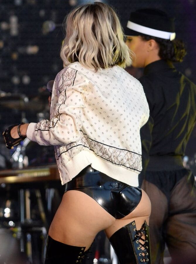 fergie ass