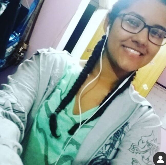 She deserve cum