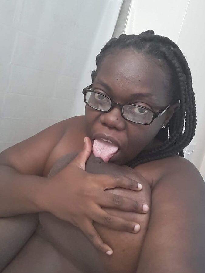 Want to see me Lick my Tits?