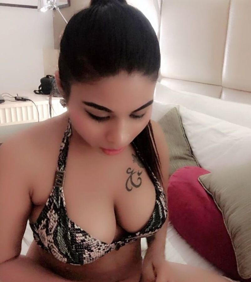 indian slut modle