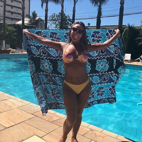 Liz enfermeira gostosa