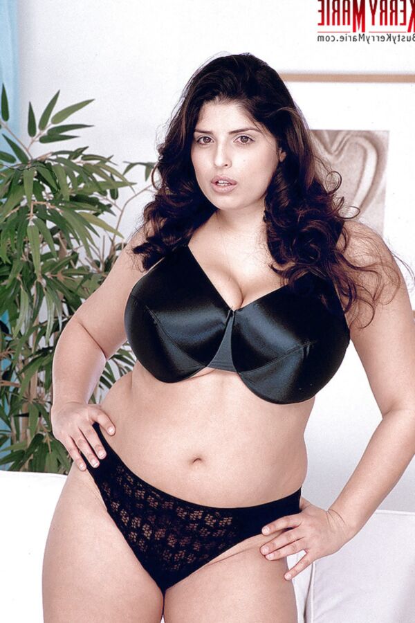 MASSIVE vacation JUGGS Elena