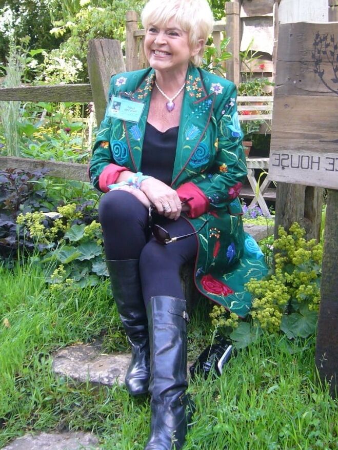 Female Celebrity - Gloria Hunniford