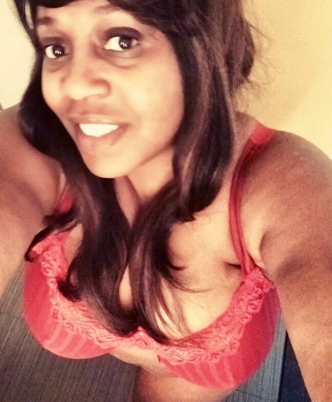 Huge Ebony Tits vol.