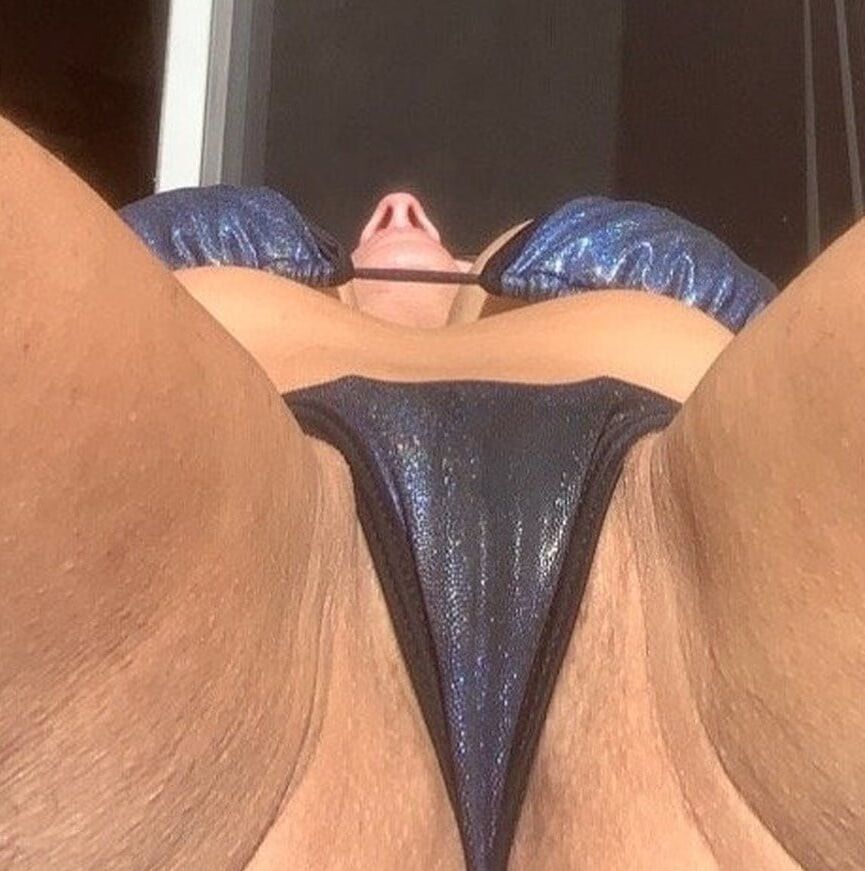 got pics off my moms gfs phone of her gf