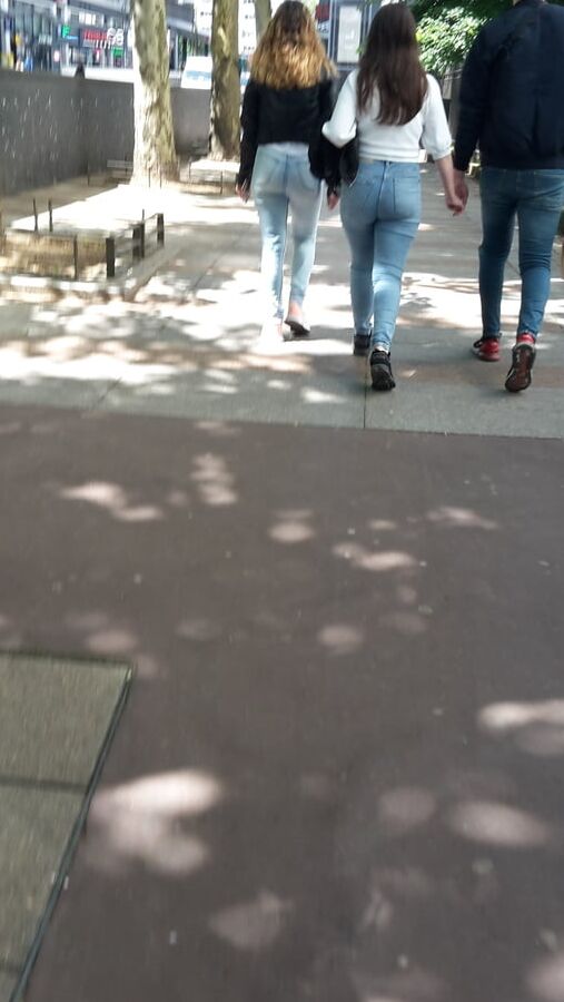 FLASHING IN THE STREET