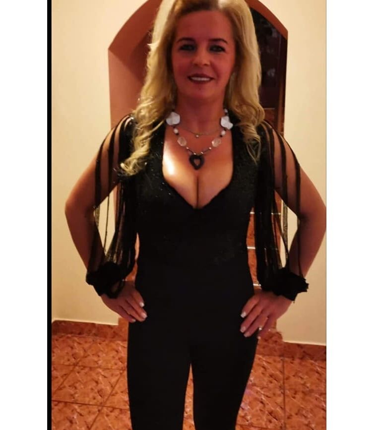 ROU ROMANIAN MILFS MOM IS A HORNY TITS MONSTER