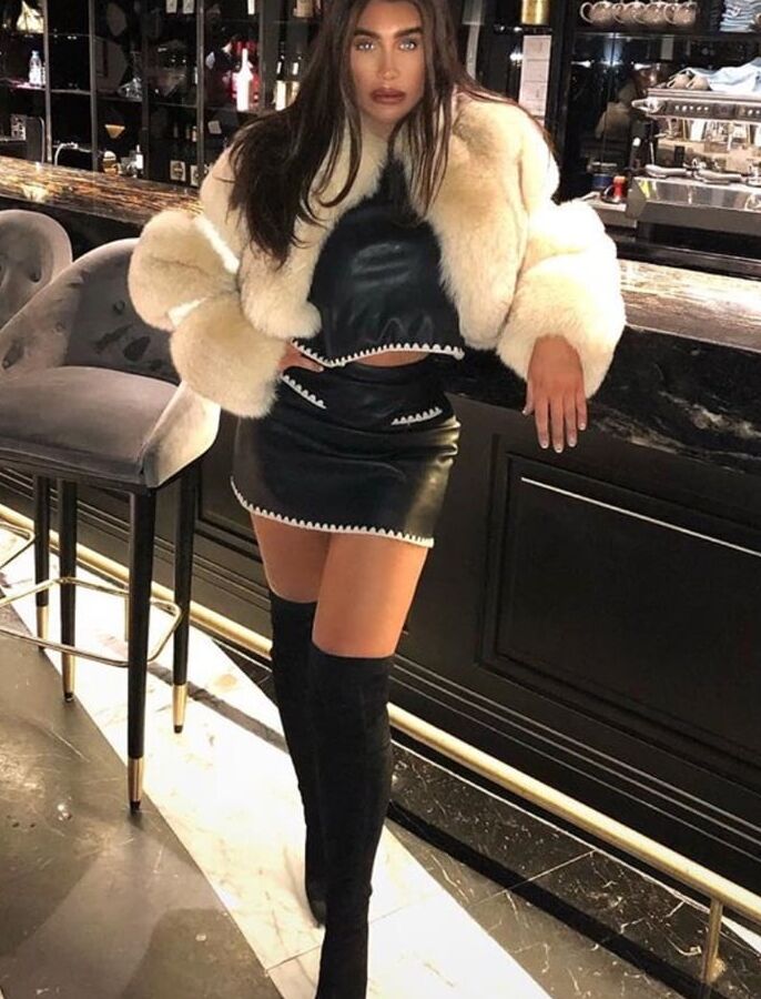 Female Celebrity - Lauren Goodger