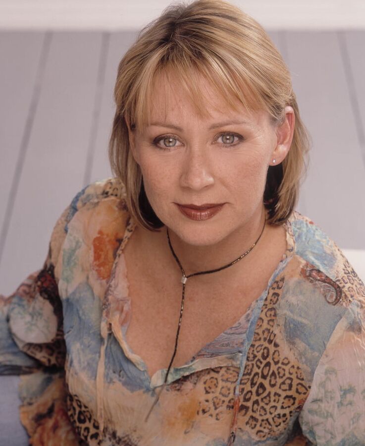 Lindsey Coulson, British Actress, Celebrity MILF