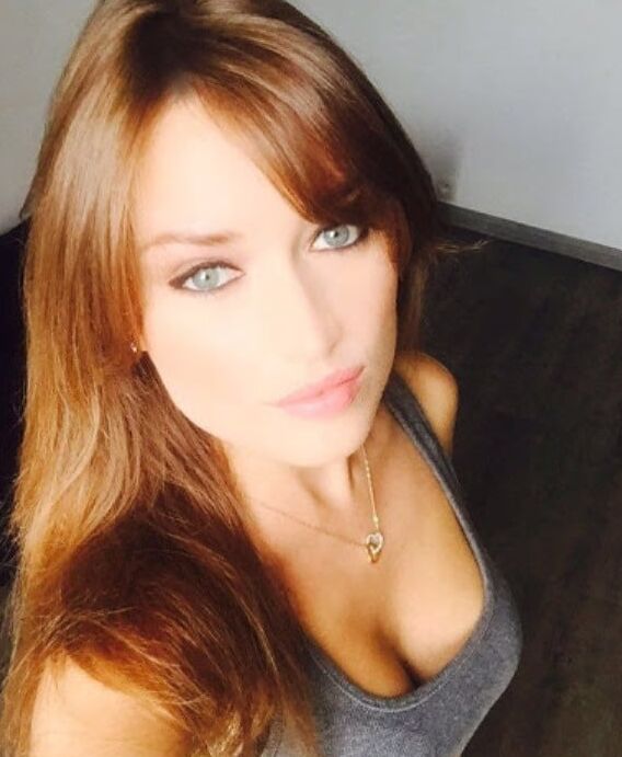 Elsa Esnoult