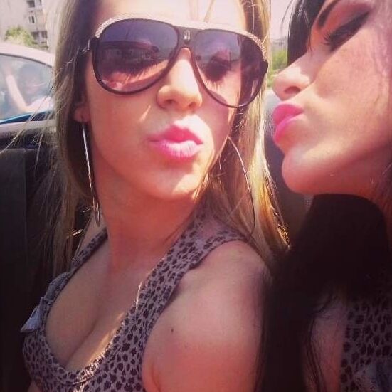 Sara &amp; Friends