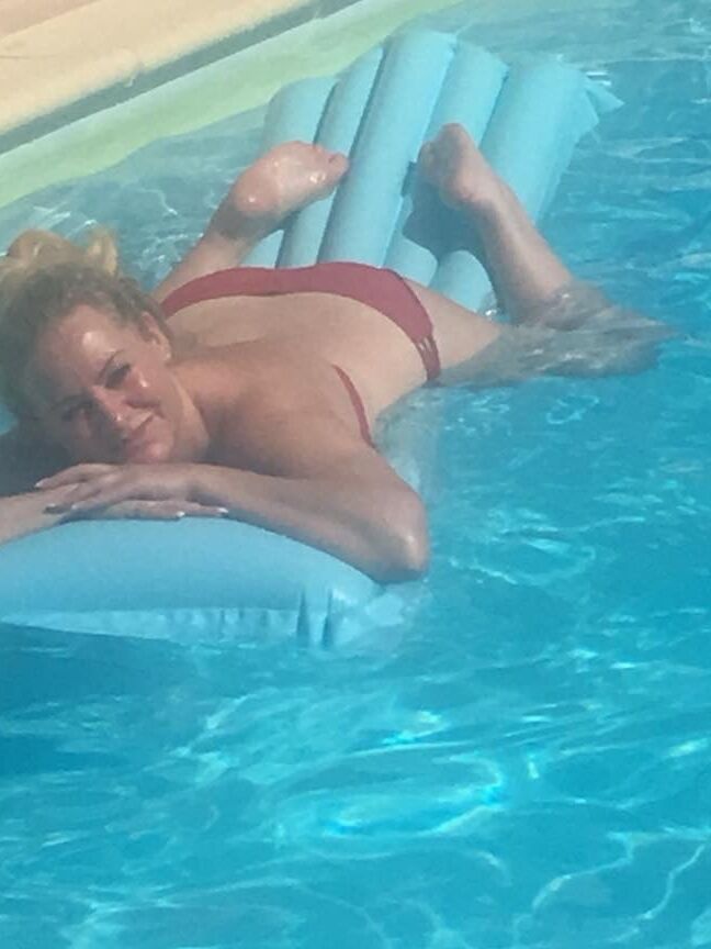 Mature Milf I stroke over