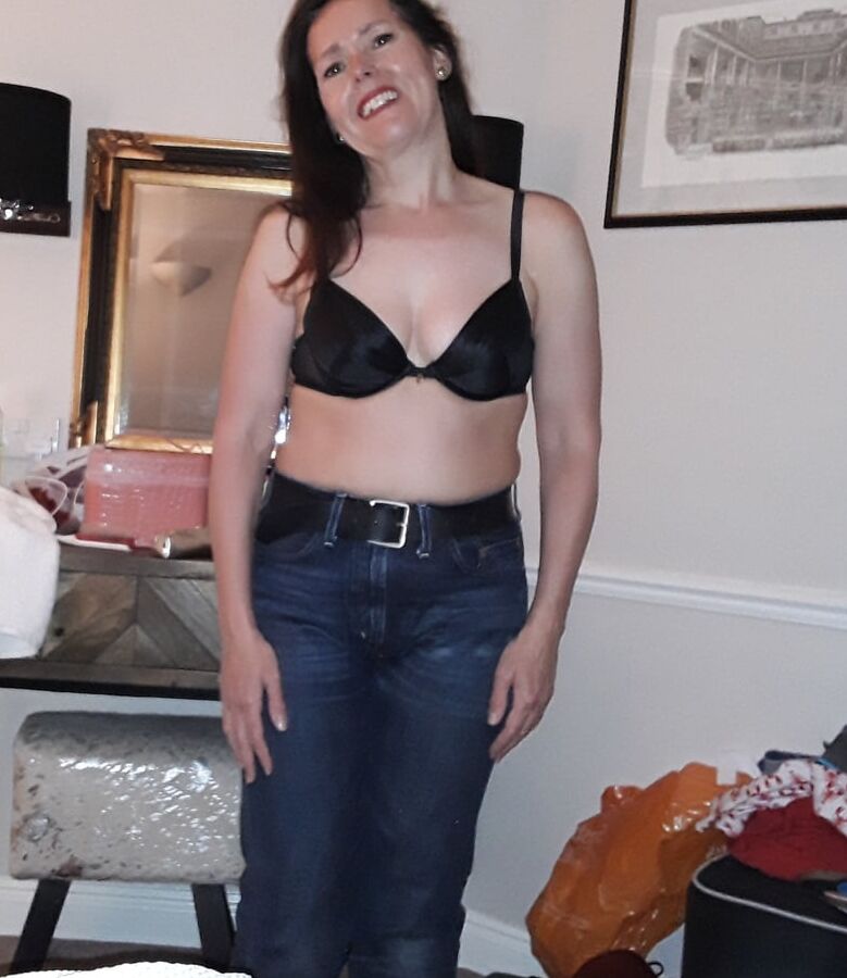 For the Lesbians who may like milfs this is the mrs