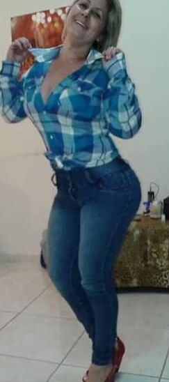 COROA KARLA