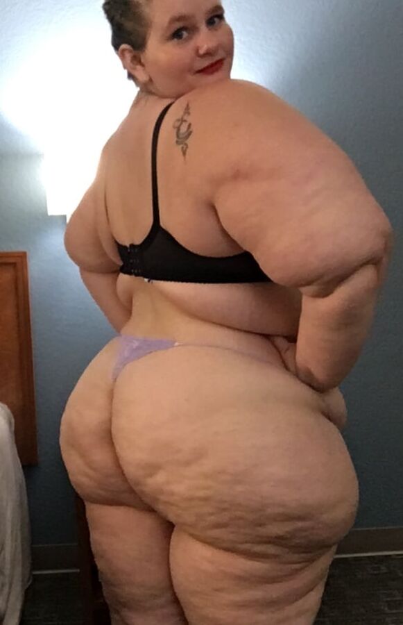 Sexy lingerie waiting for boyfriend