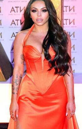 Jesy Nelson wankbank