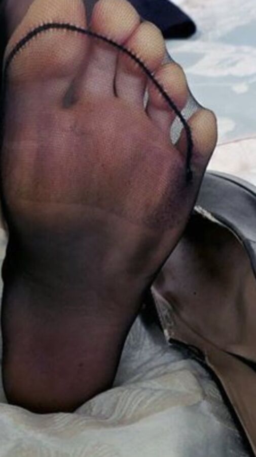 Sooooo glad to take my heels off after a long flight