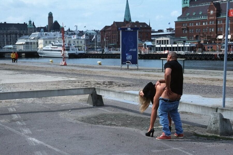 Fucking In Public Sweden