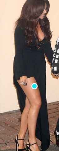 Jesy Nelson wankbank