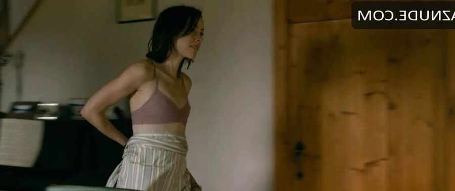 Jena Malone obsessed with her