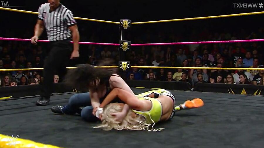 Nikki Cross (WWE)