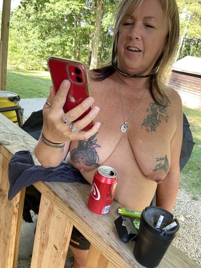 Saggie boobies