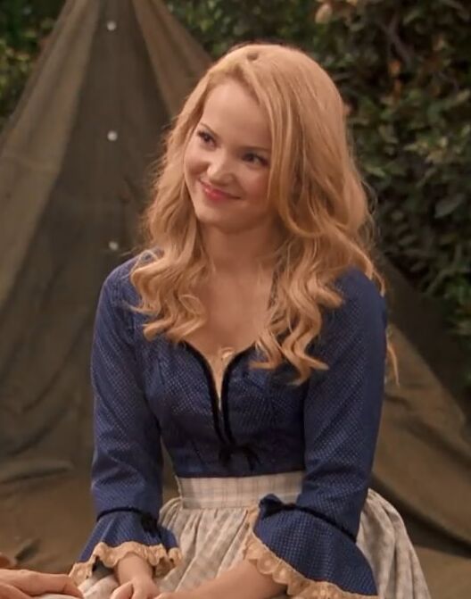 Dove Cameron