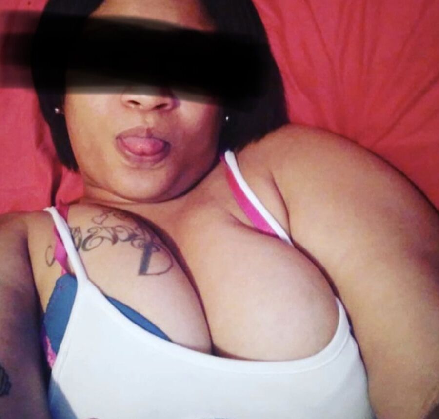 Big ass and tittys VOL with candids
