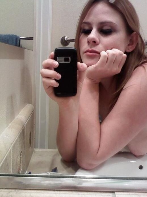 Sexy Babe Kylie