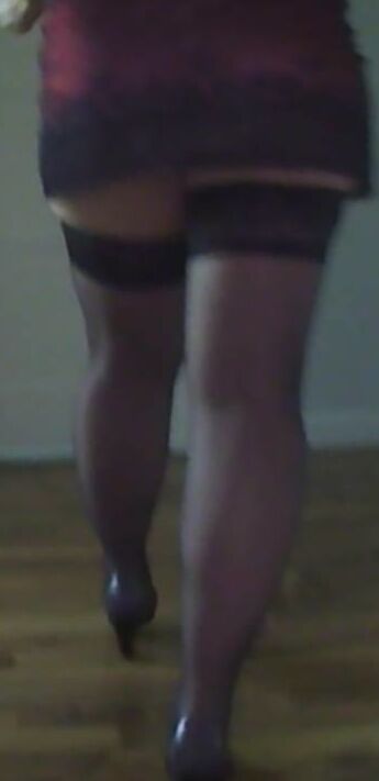 Wife&;s sweet ass, meaty legs. Massive calves, cankles.