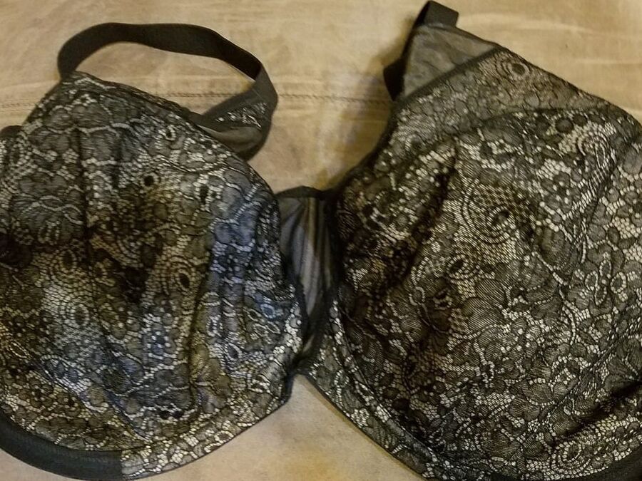 Used J-K cup bras
