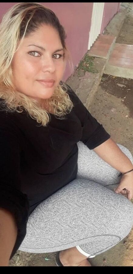 Josely madurita nalgonona