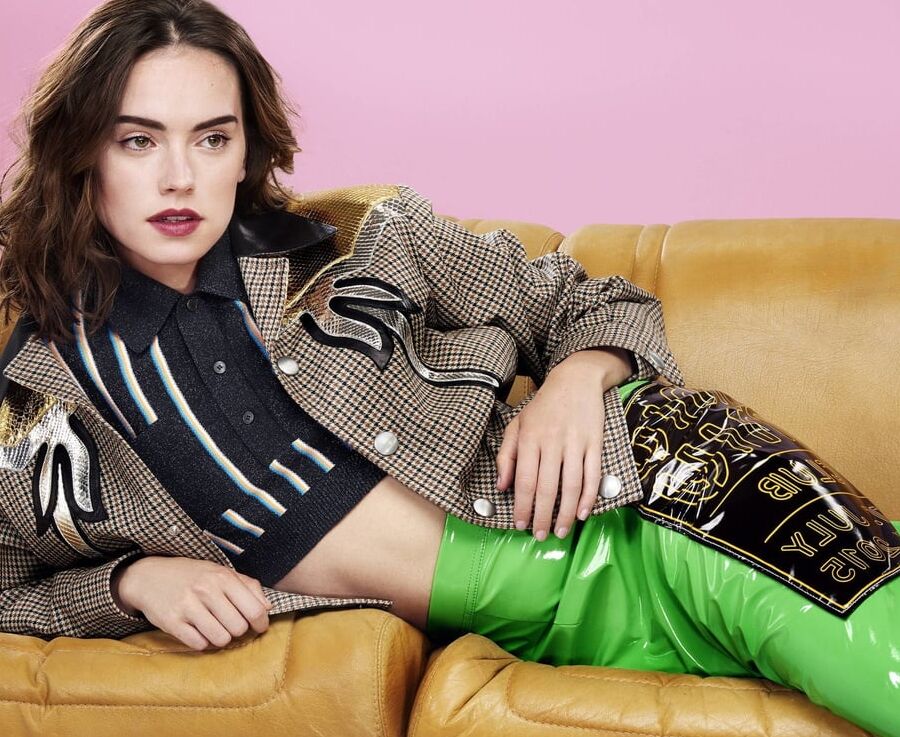 Daisy Ridley Fit As Fuck
