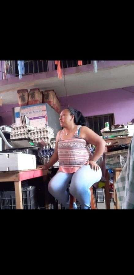 Laura madurita Nalgona