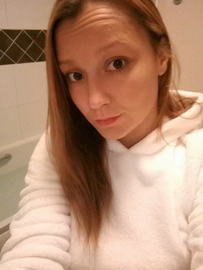 Polska kurwa Ewelina i ogromne cycki.....Polish slut Ewelina