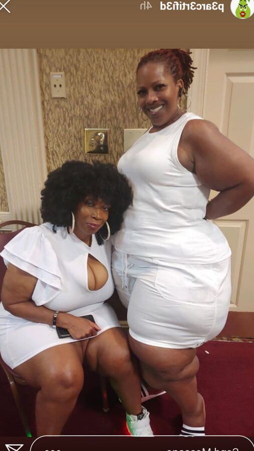 Thick legs Delores