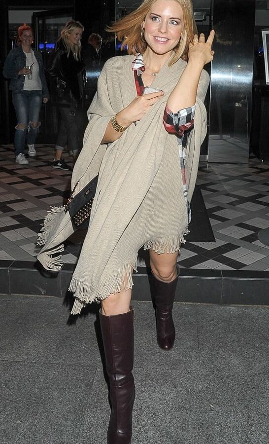 Female UK Soap Babes in boots