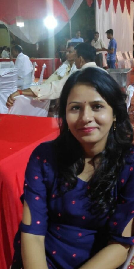 HOT INDIAN AUNTY DESI