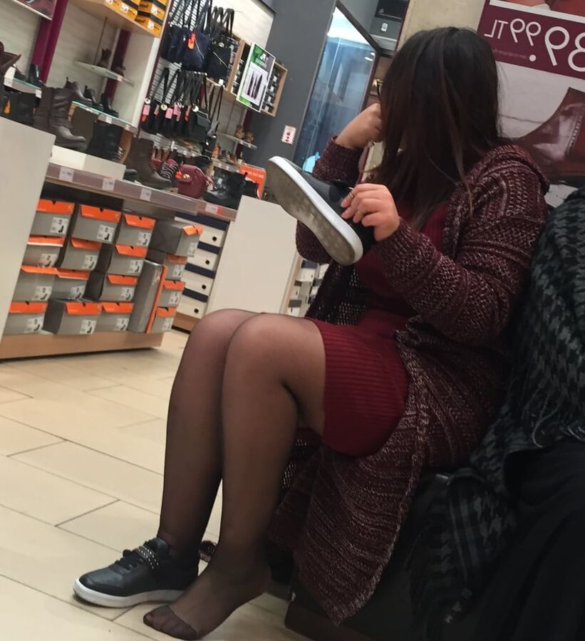 Pantyhosed Shopping - Chubby Bitch in Black Pantyhose